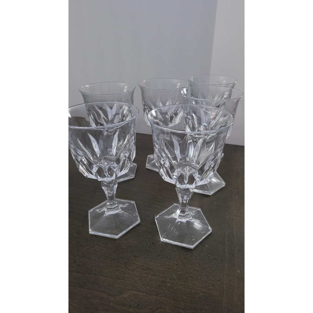 Crystal‎ Darques Chaumont Wine glasses